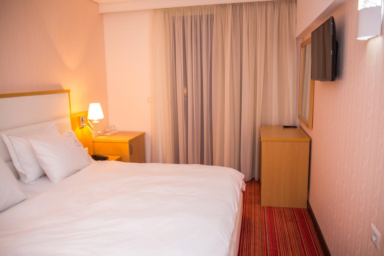 Santa Quaranta Premium Resort Sarandë Eksteriør bilde