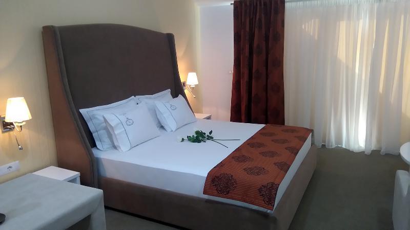 Santa Quaranta Premium Resort Sarandë Eksteriør bilde